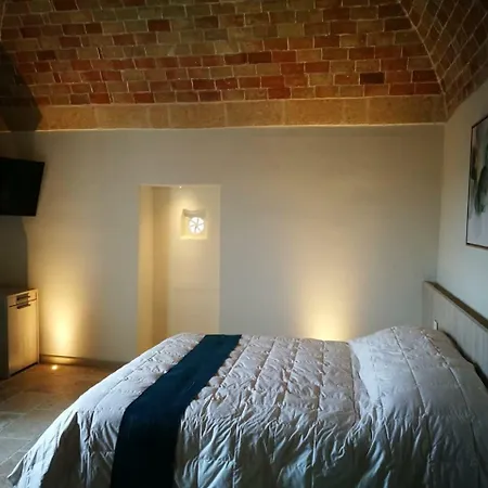 5 Elementi Sassi Pensión