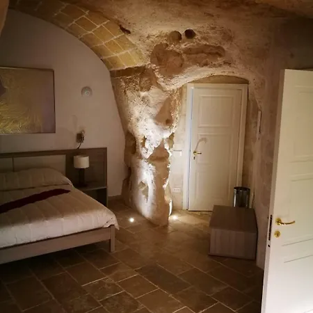 5 Elementi Sassi Matera
