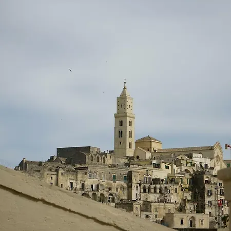 5 Elementi Sassi Pensión Matera