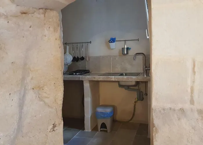 5 Elementi Sassi Pensión